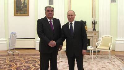 Владимир Путин - Эмомали Рахмон - С Днем Победы Владимир Путин поздравил лидеров стран СНГ, президента Таджикистана, народы Грузии и Украины - 1tv.ru - Москва - Грузия - Таджикистан - Апсны - респ. Южная Осетия