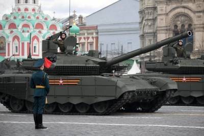 На Красную площадь в Москве прибывает военная техника - aif.ru - Москва
