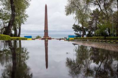 Владимир Зеленский - День памяти и COVID-паспорта: главное за последние часы - from-ua.com - ДНР - Латвия