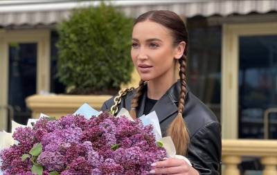 Ольга Бузова - «Простых операций не бывает»: Бузова ответила на обвинения в хайпе на собственном здоровье - bloknot.ru