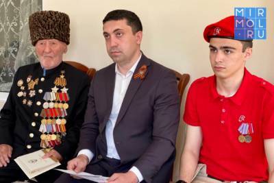 Сергей Меликов - Камил Саидов поздравил ветеранов ВОВ от имени Врио Главы РД Сергея Меликова - mirmol.ru - респ. Дагестан