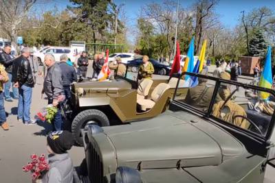 Владимир Вятрович - Украинский - Украинский политик предрек отказ украинцев от празднования 9 мая - mk.ru