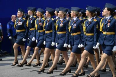 Сибиряки отмечают День Победы парадами и народными гуляниями - interfax-russia.ru - Новосибирск