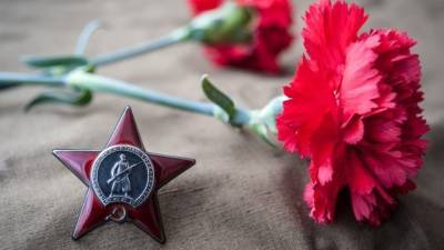 Анастасия Волочкова - Ольга Бузова - Анастасий Волочков - Интим и ошибки в гимне: самые неудачные поздравления с Днем Победы от российских звезд - 5-tv.ru