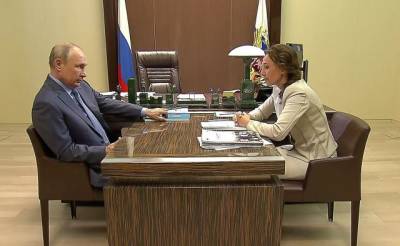 Владимир Путин - Анна Кузнецова - Уполномоченный по правам ребёнка рассказала Владимиру Путину о форуме в Кузбассе - gazeta.a42.ru