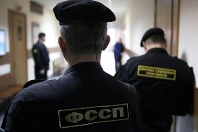 Миллионы россиян оказались невыездными из-за долгов - lenta.ru - Москва - Башкирия - Краснодарский край