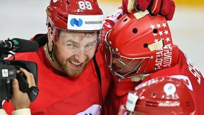 Россия по буллитам обыграла Швецию и вышла в плей-офф чемпионата мира по хоккею - ivbg.ru - Россия - Швеция - Европа
