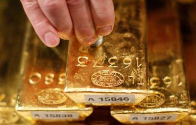 Цены на золото обновили 5-месячный максимум - smartmoney.one - Reuters