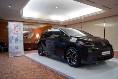 РОЛЬФ показал Volkswagen ID.3 на юбилее Avis - vkurse.net - Москва - Санкт-Петербург