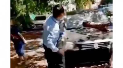 В Пензе полиция расследует случай с разбитым детьми автомобилем - penzainform.ru - Пенза