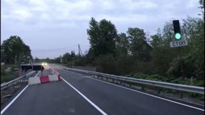 В Ленобласти открыли движение через реки Парица и Шингарка - piter.tv - Ленинградская обл. - район Ломоносовский