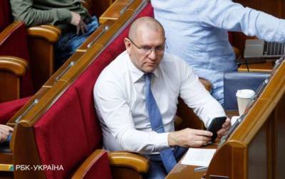 Александр Лукашенко - Руслан Стефанчук - Евгений Шевченко - Верховная Рада отлучила депутата Шевченко от фракции «Cлуга народа» - lenta.ua
