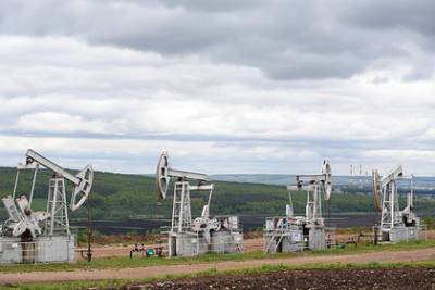 Мировые цены на нефть установили рекорд - lenta.ru