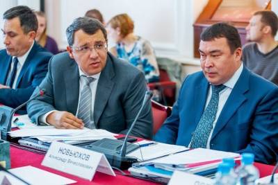 Итоги праймериз единороссов в ХМАО дали повод для подозрений в массовых фальсификациях - znak.com - Югра