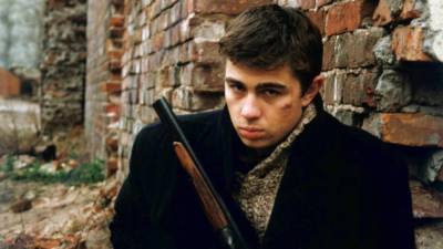 Сергей Бодров - Алексей Балабанов - Netflix представил легендарные российские фильмы "Брат" и "Брат-2" - newinform.com