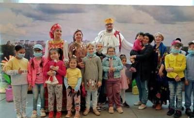 В Тюмени для детей с ограниченными возможностями здоровья организовали путешествие в сказку - news.megatyumen.ru - Тюмень