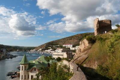 Петербуржцы кинулись скупать жилье в Крыму - spb.mk.ru - Москва - Крым - Санкт-Петербург - Новосибирск - Севастополь - Евпатория