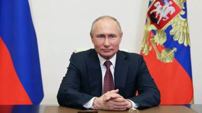 Владимир Путин - Михаил Мурашко - Путин заявил о постепенном выходе России из пандемии коронавируса - russian.rt.com