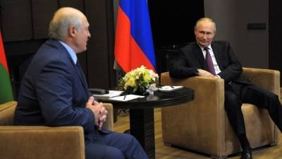 Владимир Путин - Александр Лукашенко - Лукашенко рассказал о содержимом черного чемоданчика для Путина - 5-tv.ru - Сочи - Белоруссия