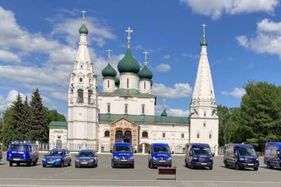 В Ярославской области автопарк Почты России пополнили 80 новых автомобилей - yar.mk.ru - Ярославская обл. - Камаз