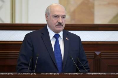 Владимир Путин - Александр Лукашенко - Игорь Чергинец - Лукашенко заявил о проработке Москвой и Минском вопроса о полетах в Крым - aif.ru - Москва - Крым - Минск