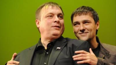 Андрей Разин - Юрий Шатунов - «Огромные убытки»: Разин искренне пожалел Шатунова, снова проигравшего ему в суде - 5-tv.ru