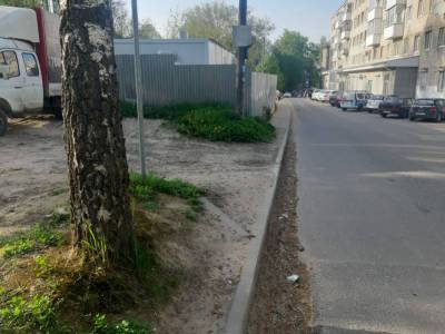 Смоленские школьники вынуждены ходить на учебу по проезжей части - rabochy-put.ru - Смоленск