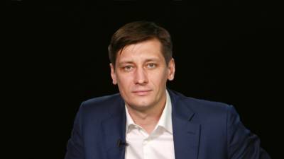Геннадий Гудков - Дмитрий Гудков - Ирина Ермилова - Дмитрия Гудкова оставляют в камере до суда. Ему грозит до 5 лет колонии - svoboda.org - Москва