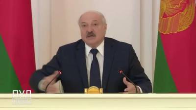 Владимир Путин - Александр Лукашенко - Путин и Лукашенко обсудили открытие рейсов в Крым - piter.tv - Крым