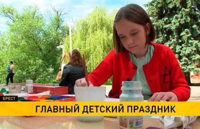 Международный День защиты детей: детский праздник во Дворце Независимости и визит вице-премьера в детскую больницу - ont.by - Париж