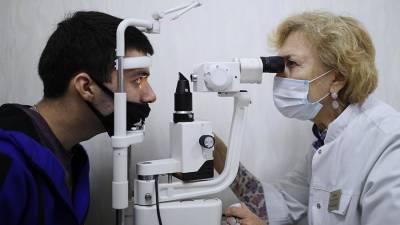 Офтальмолог развеял главные мифы о лечении близорукости - iz.ru - Израиль