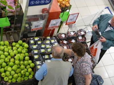 Цены на овощи и замороженную рыбу снизились в России - neva.today - Санкт-Петербург