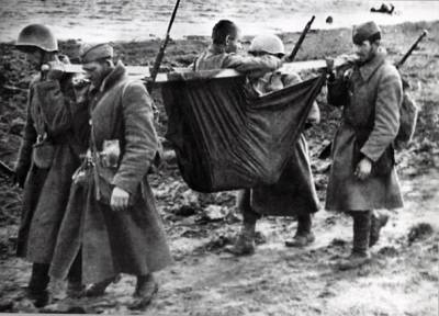 Почему красноармейцам было запрещено выносить раненых с поля боя - russian7.ru - Севастополь