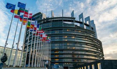 Роман Протасевич - Европарламент изучит роль России в инциденте с посадкой самолета Ryanair в Минске - og.ru - Минск