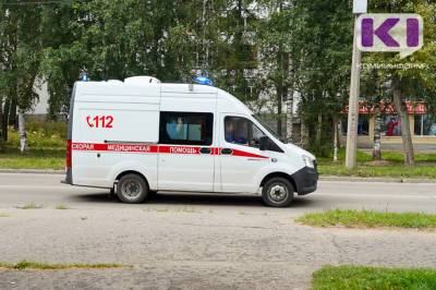 В Выльгорте 75-летняя бабушка переходила дорогу вне зебры и попала под машину - komiinform.ru - респ. Коми - Сыктывкар