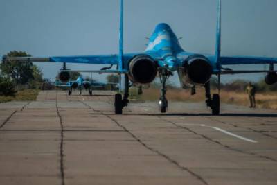 Украина обнародовала сумму расходов на закупку и модернизацию вооружений на следующий год - topwar.ru