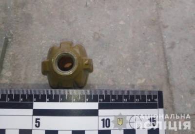 В Харькове мужчина гулял с гранатой на детской площадке (фото) - facenews.ua - Харьков - Тернополь
