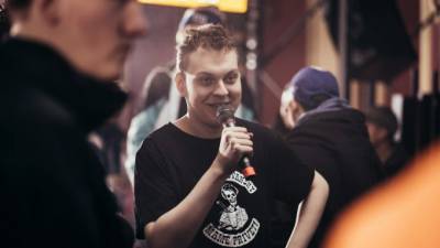 Юрий Хованский - Бывшие друзья-блогеры Хованского наняли адвокатов - piter.tv