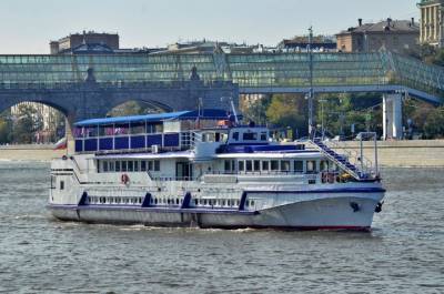 Два городских речных маршрута начнут работать в Москве с 2022 года - vm.ru - Москва - Судно