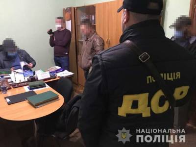 Начальник СИЗО украл более 160 тысяч гривен на ремонте камер - lenta.ua - Закарпатская обл.