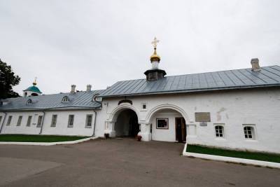 Что таит в себе земля: раскопки возле Снетогорского монастыря удивили псковичей - mk-pskov.ru - Псковская обл. - Псков