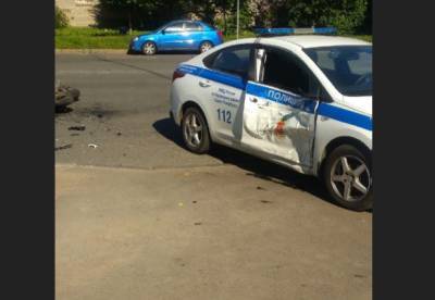 В Петербурге двое полицейских и мотоциклист попали в аварию - neva.today - Санкт-Петербург - район Кировский, Санкт-Петербург
