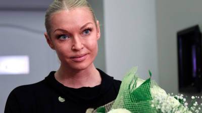 Анастасия Волочкова - Волочкова подала в суд на Большой театр - gazeta.ru