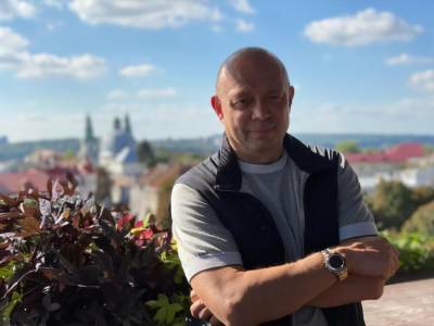 Виктор Янукович - Дмитрий Куликов - Сергей Лещенко - Евгений Мураев - Михаил Чаплыга - Телеканал "Наш" возглавил политтехнолог Грановский. Он работал в штабе Януковича и проектах Медведчука - gordonua.com - Украина