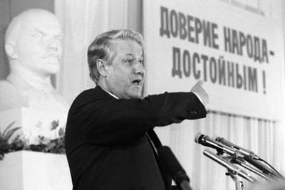 Михаил Горбачев - Борис Ельцин - Рассказано о попытке арестовать Ельцина после развала СССР - lenta.ru