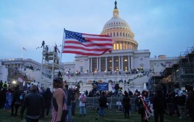 В США арестованы около 500 участников штурма Капитолия - korrespondent.net - США