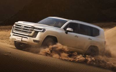 Новый Land Cruiser: 5 главных отличий от старого - zr.ru
