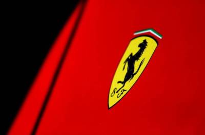 В Маранелло представят коллекцию одежды Ferrari - f1news.ru - Reuters