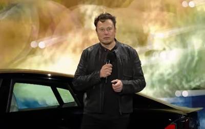 Илон Маск - Илон Маск представил флагман Tesla Model S Plaid - korrespondent.net