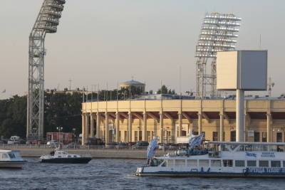 Сборная России по футболу провела тренировку на стадионе «Петровский» - spb.mk.ru - Санкт-Петербург - Бельгия